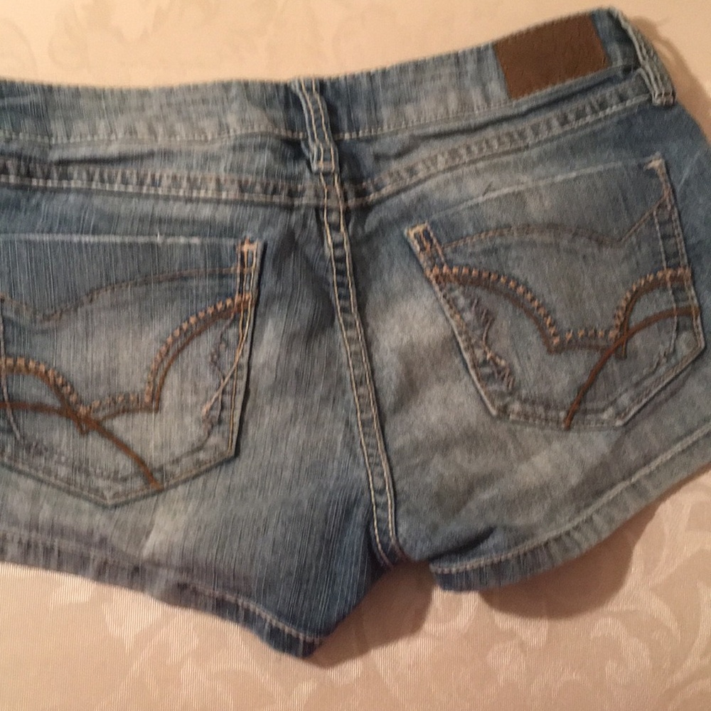 Shorts - Picture 2 of 2